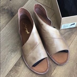 Nude/neutral Free People Mont Blanc sandals